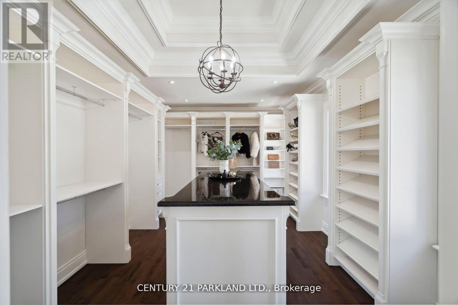 337 Kingsdale Avenue, Toronto, ON - Indoor Photo Showing Other Room