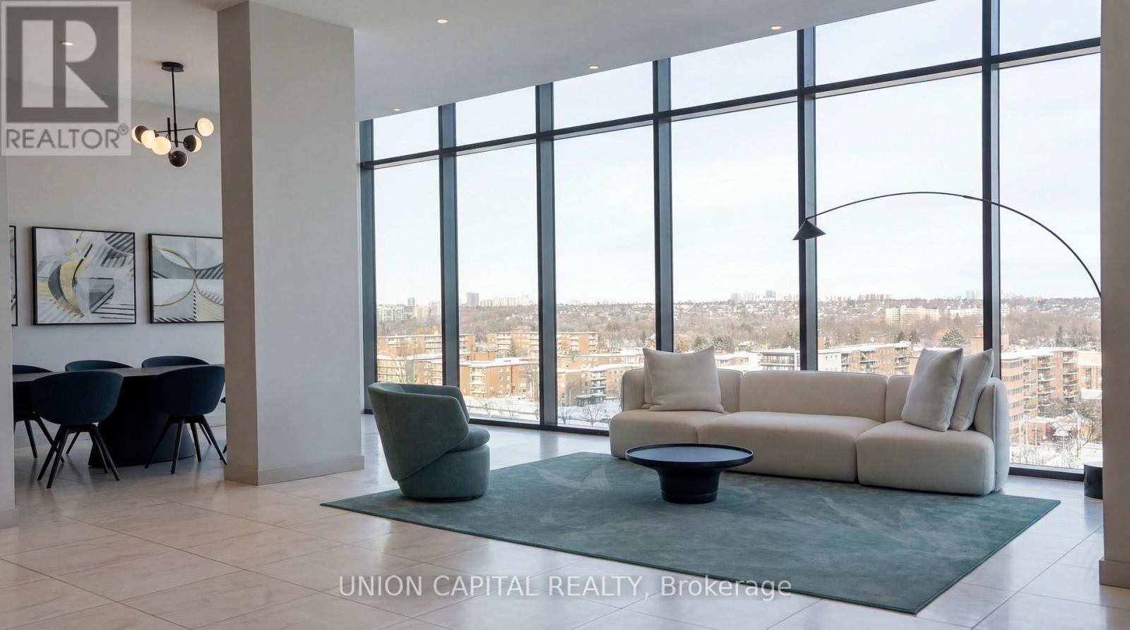 513 - 50 O'Neill Road, Toronto, ON - Indoor Photo Showing Living Room