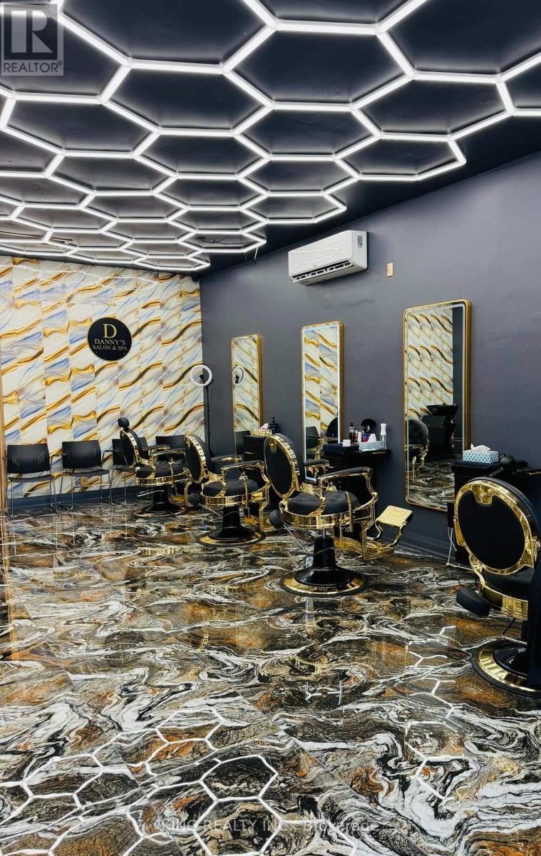 440 Hamilton Road, London East, ON