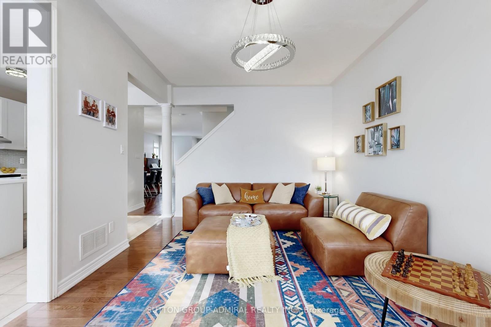 98 Dewpoint Road, Vaughan, ON - Indoor Photo Showing Other Room