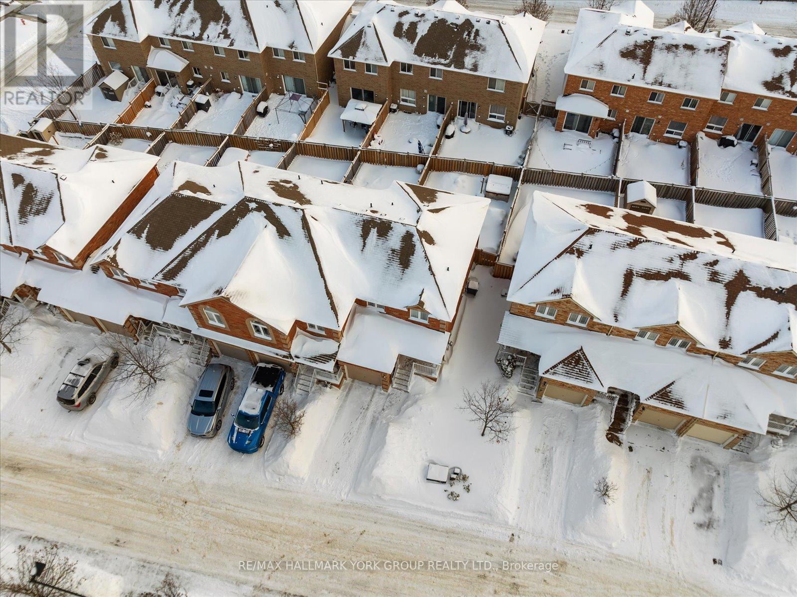 70 - 50 Southwoods Crescent, Barrie, ON - Outdoor With View