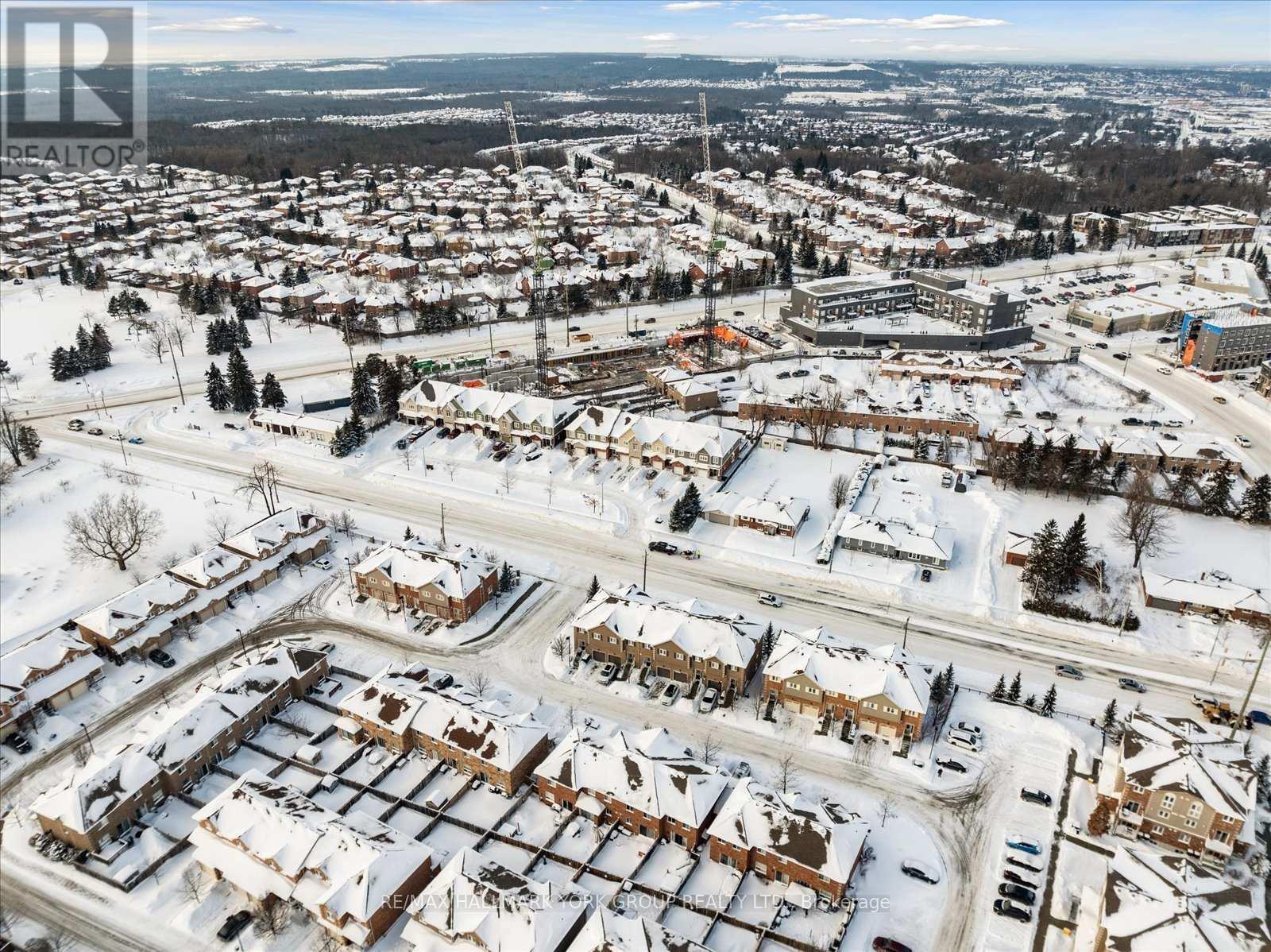 70 - 50 Southwoods Crescent, Barrie, ON - Outdoor With View