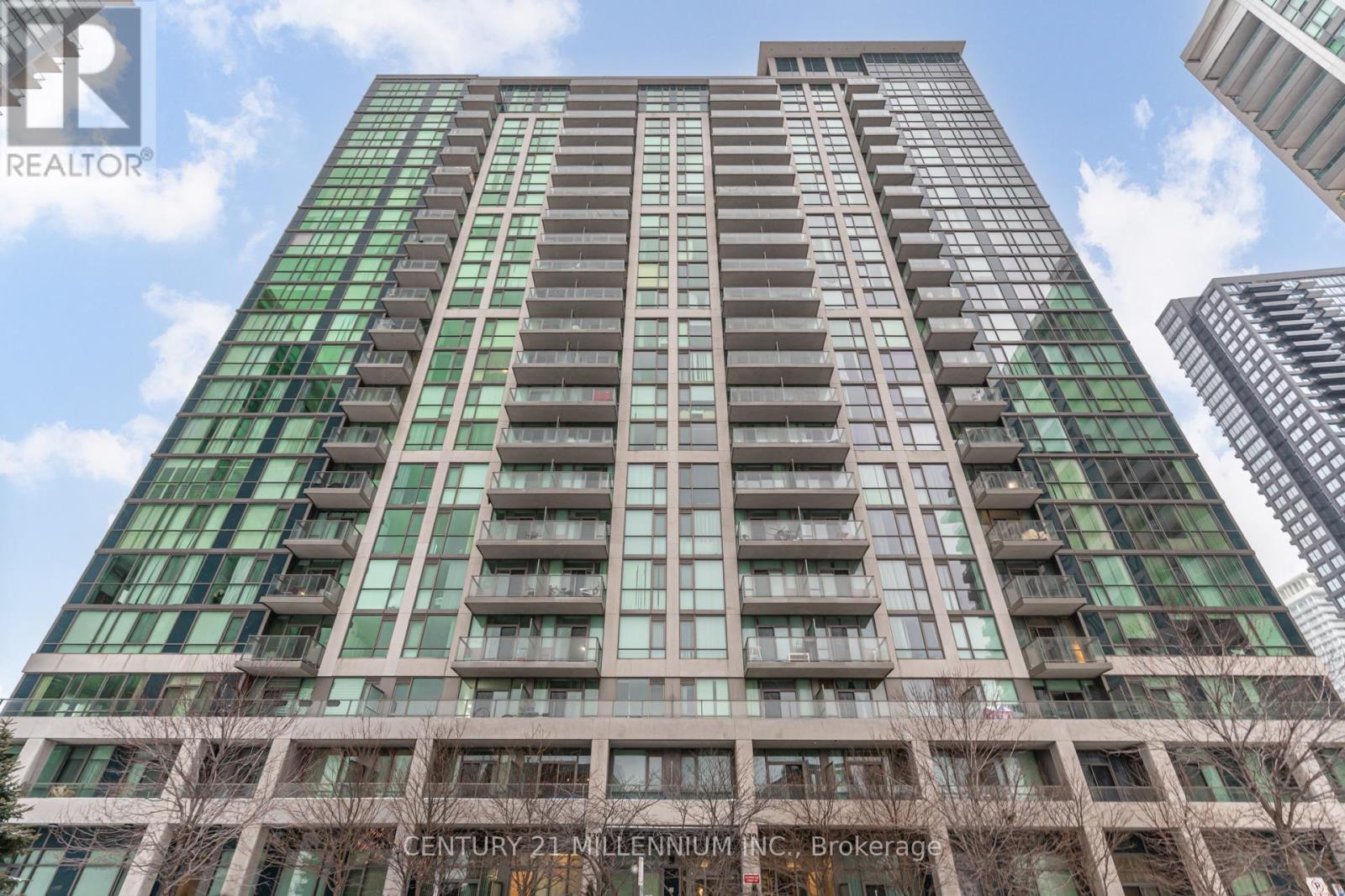 1607 - 339 Rathburn Road W, Mississauga, ON - Outdoor With Facade