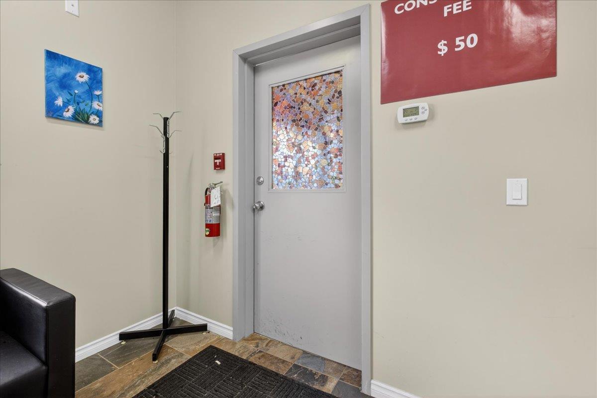 101 5621-5677 99 Street, Edmonton, AB