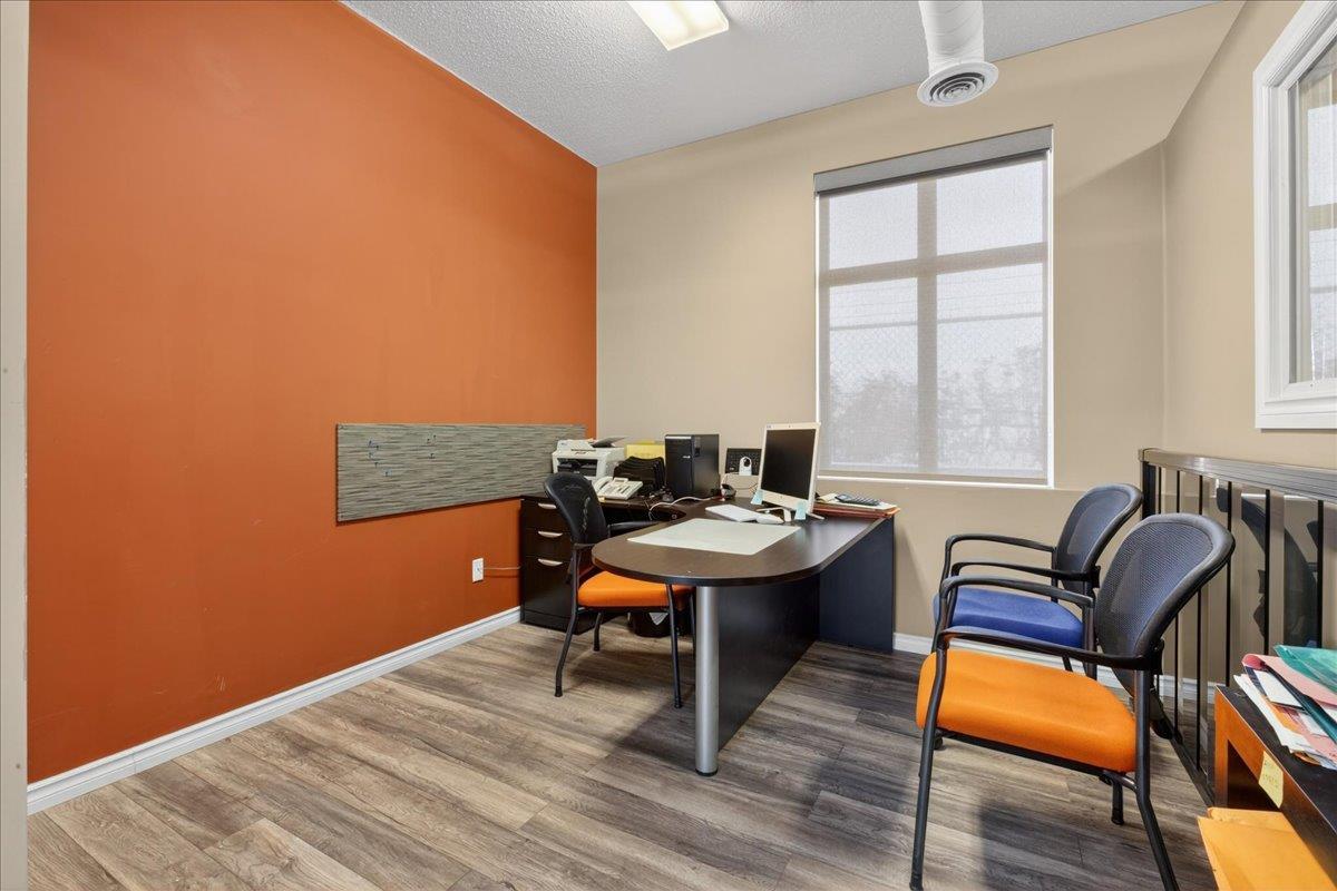 101 5621-5677 99 Street, Edmonton, AB