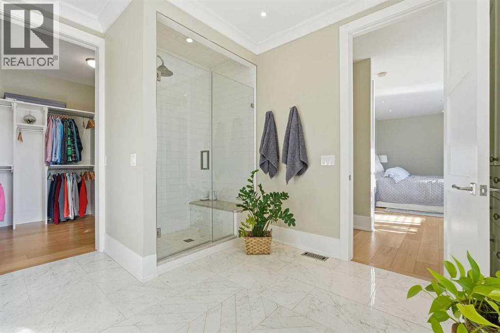 214 39 Avenue Sw, Calgary, AB - Indoor