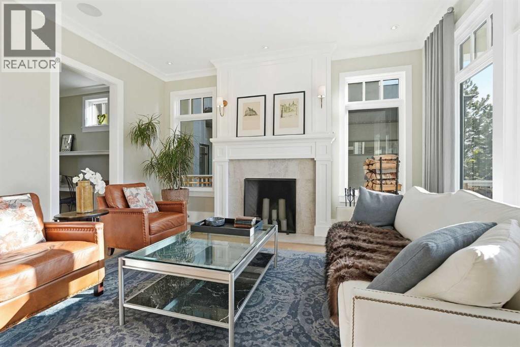214 39 Avenue Sw, Calgary, AB - Indoor Photo Showing Living Room With Fireplace