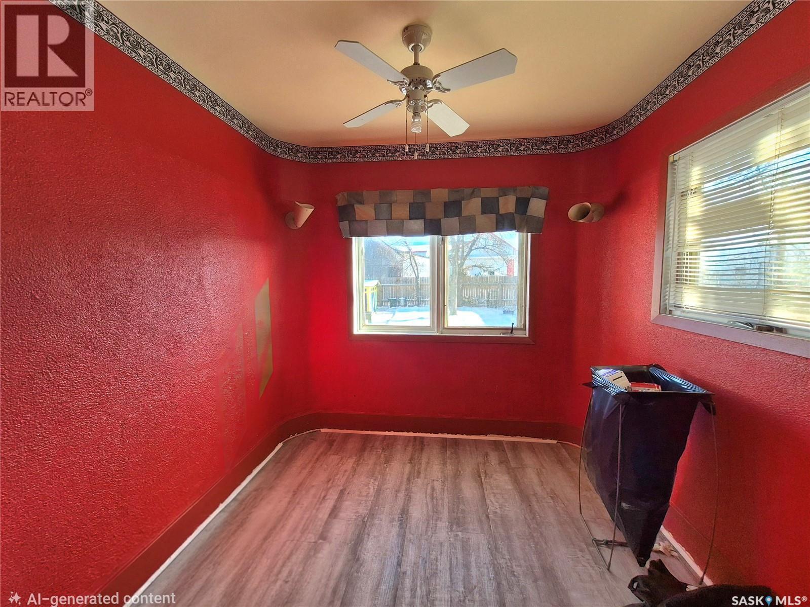 133 1St Street W, Ponteix, SK - Indoor Photo Showing Other Room