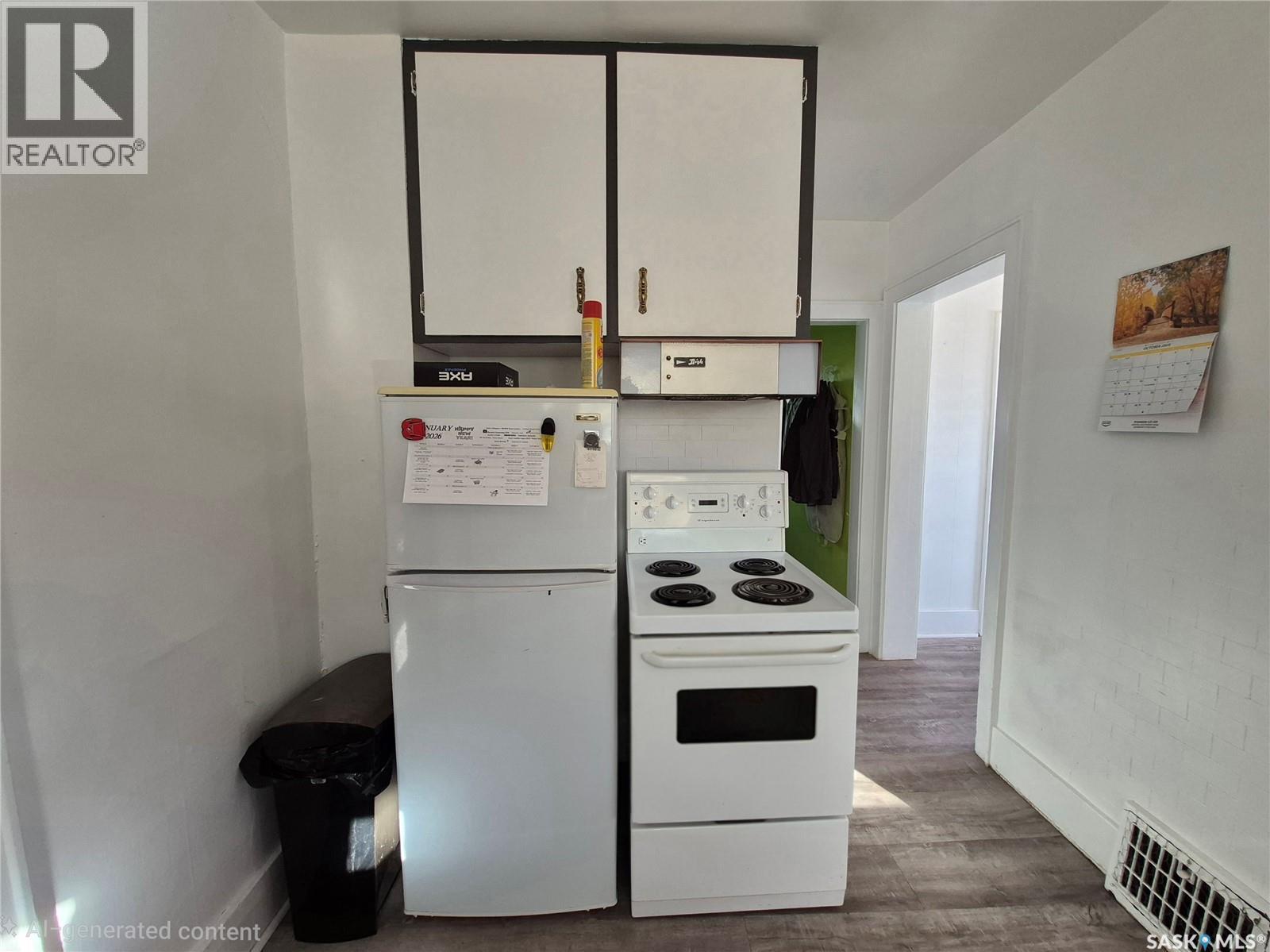 133 1St Street W, Ponteix, SK - Indoor Photo Showing Kitchen