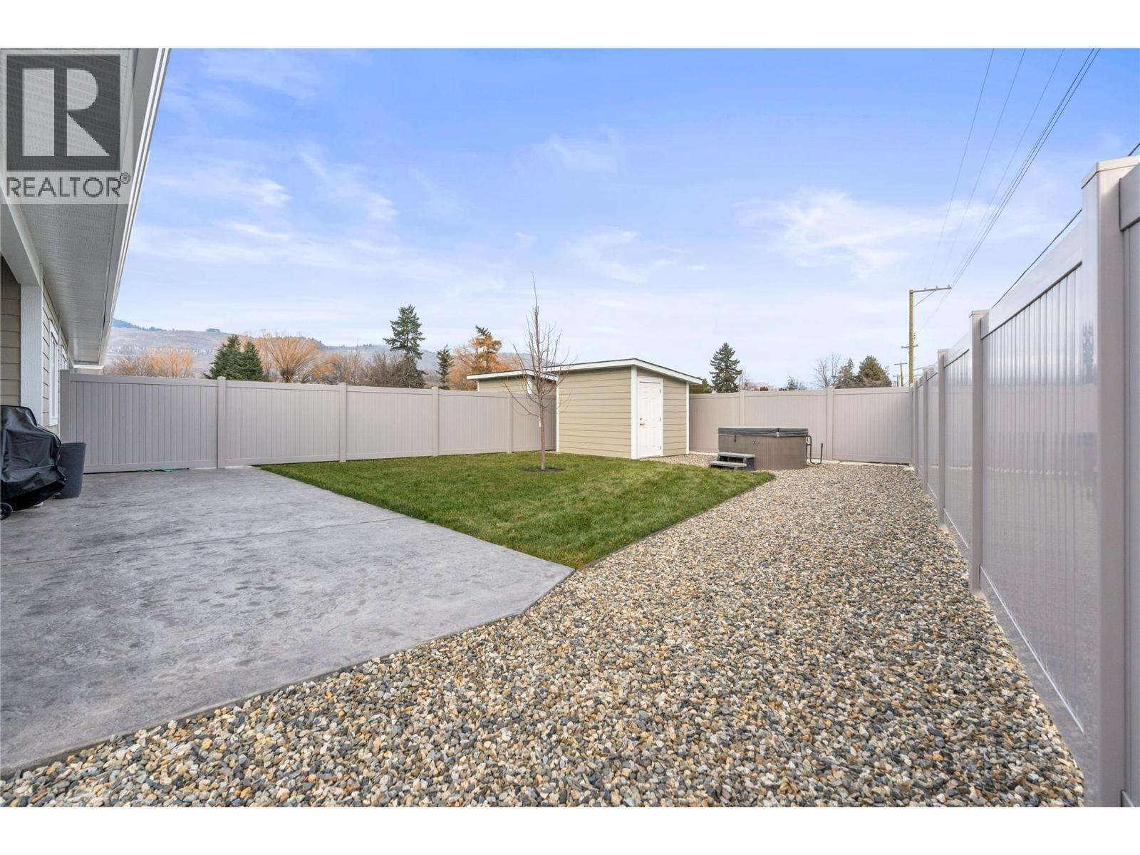 6457 Okanagan Landing Road, Vernon, BC - Outdoor