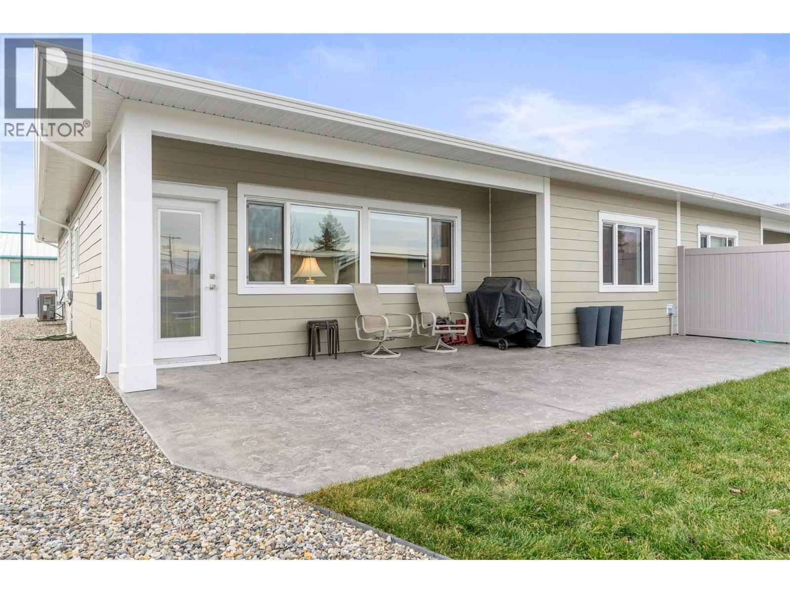 6457 Okanagan Landing Road, Vernon, BC - Outdoor With Deck Patio Veranda