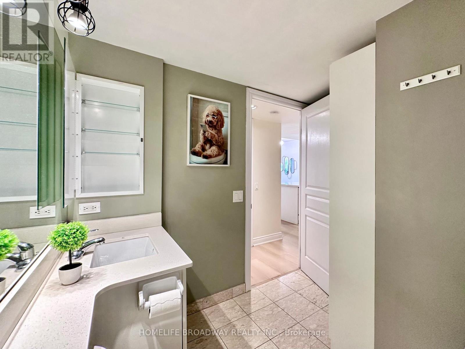 521 - 15 Northtown Way, Toronto, ON - Indoor Photo Showing Other Room