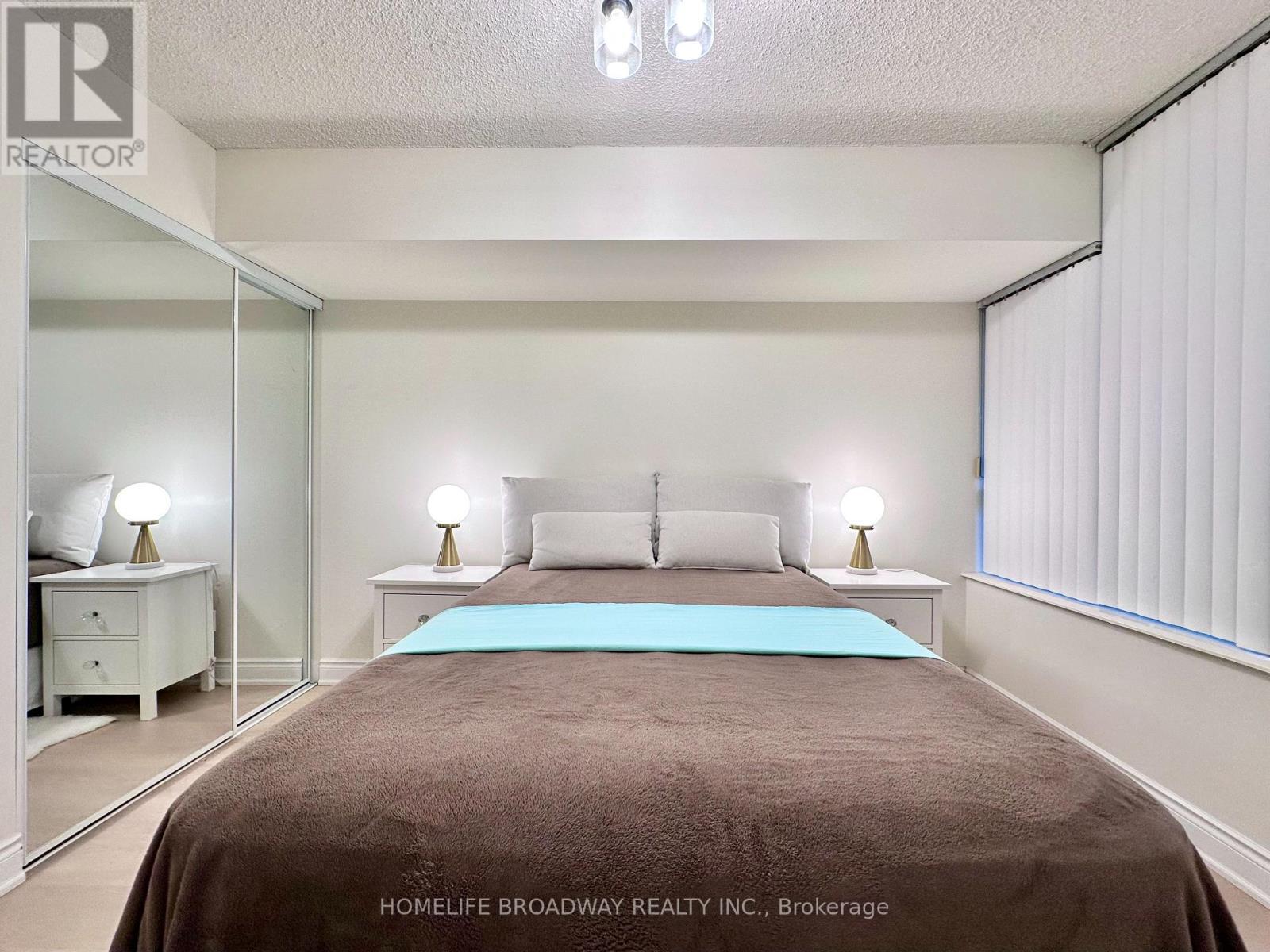 521 - 15 Northtown Way, Toronto, ON - Indoor Photo Showing Bedroom