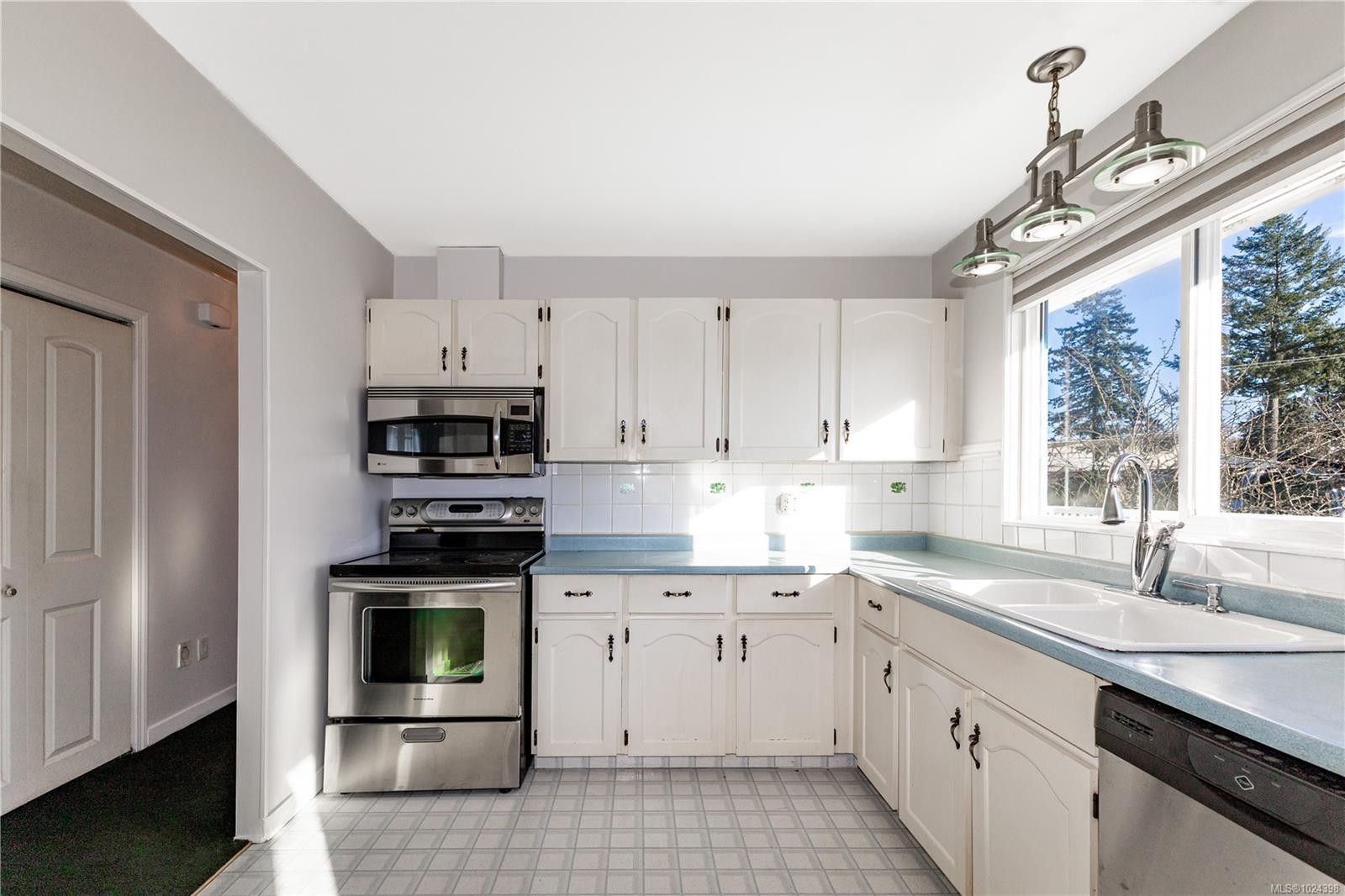 691 Victoria Cres, Campbell River, BC