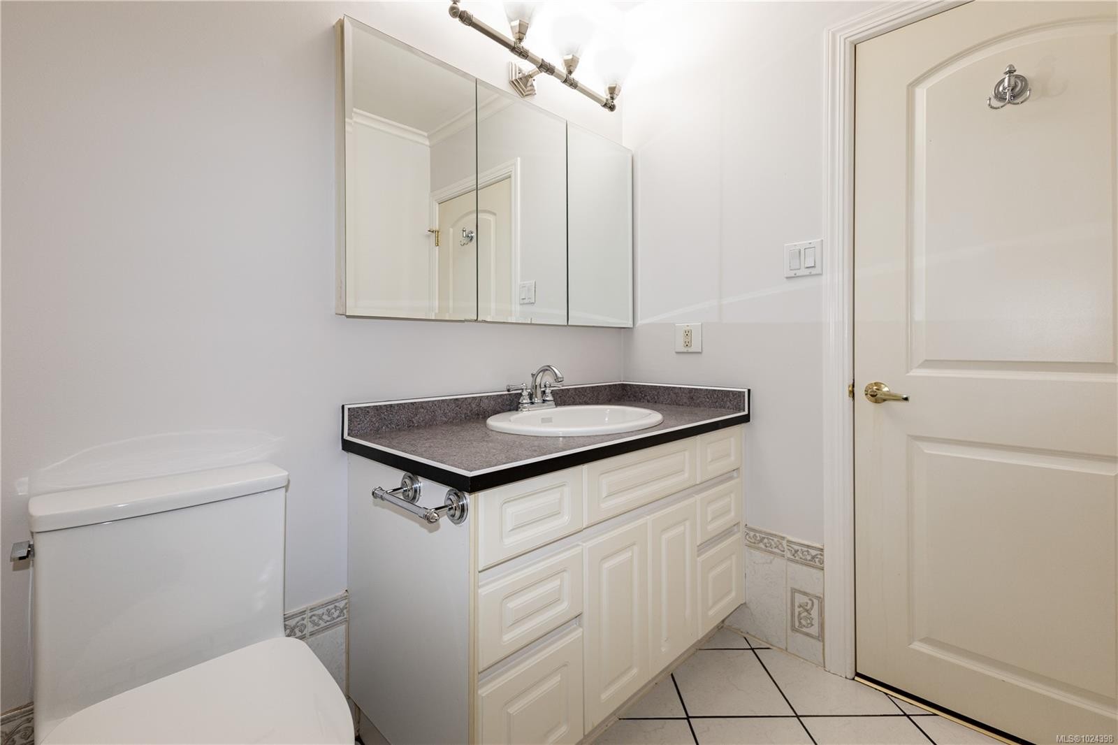 691 Victoria Cres, Campbell River, BC