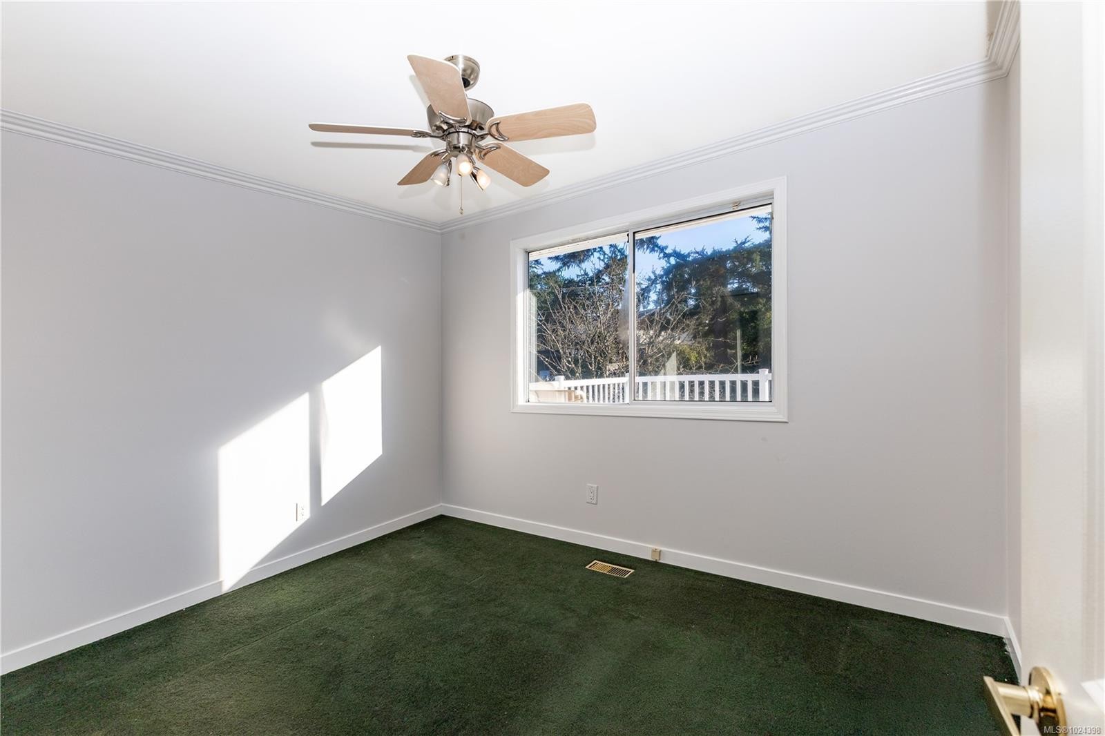 691 Victoria Cres, Campbell River, BC