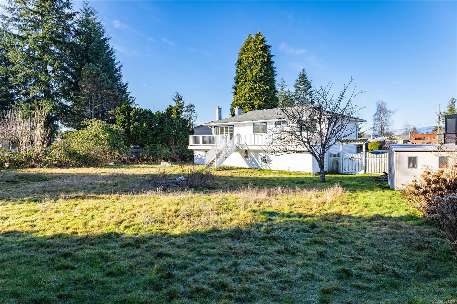 691 Victoria Cres, Campbell River, BC