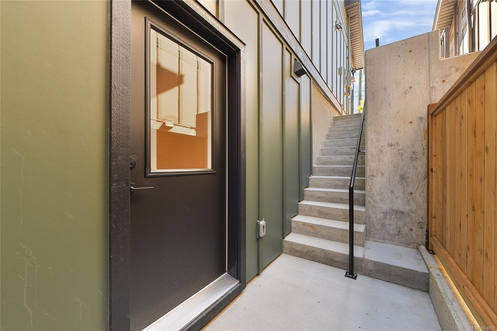 6983 Hagan Rd, Central Saanich, BC