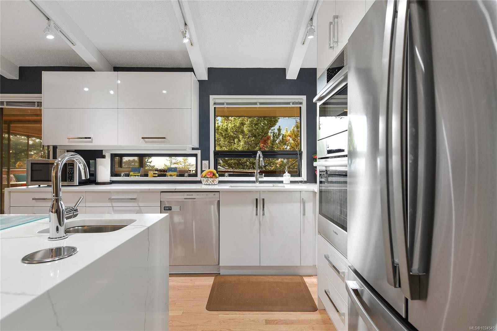 754 Walfred Rd, Langford, BC