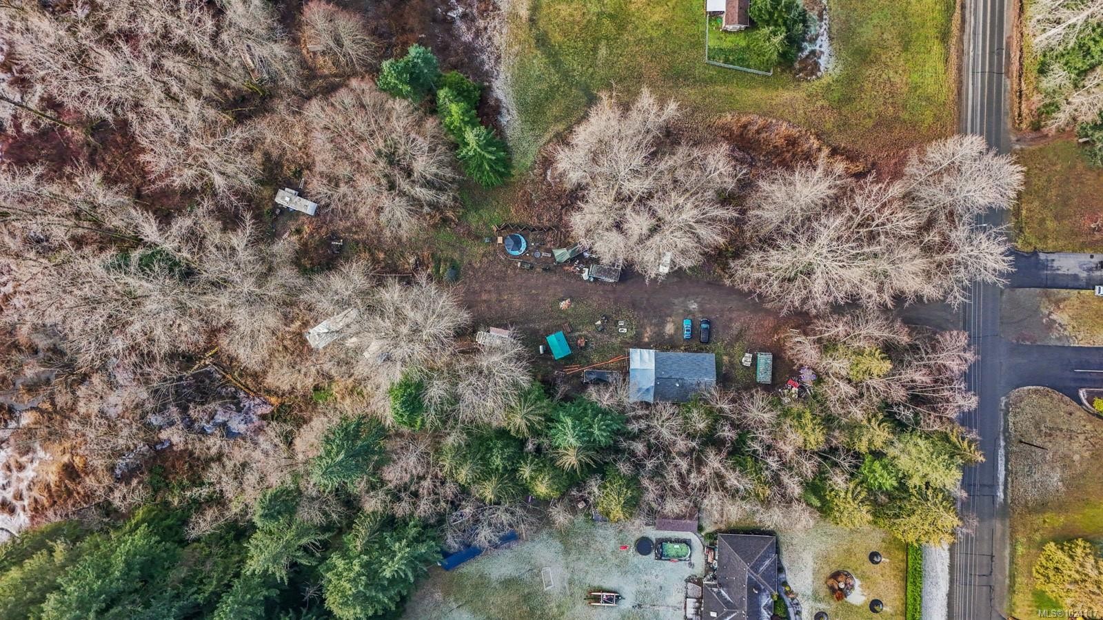 2911 Royston Rd, Cumberland, BC