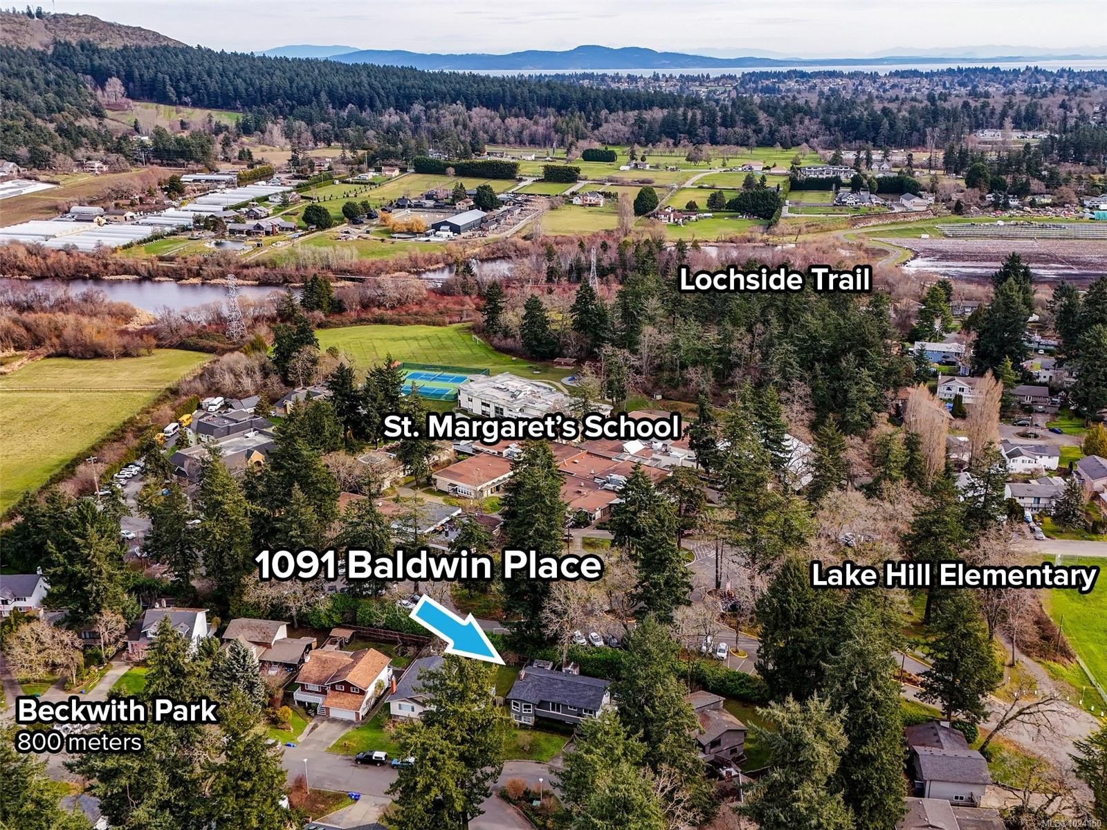 1091 Baldwin Pl, Saanich, BC