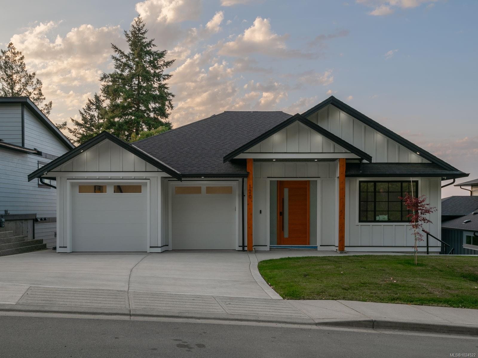 120 Hawk Point Rd, Nanaimo, BC