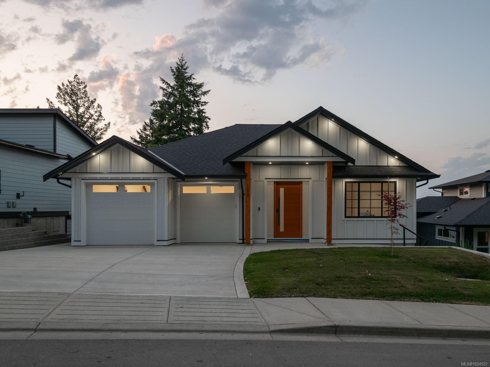 120 Hawk Point Rd, Nanaimo, BC