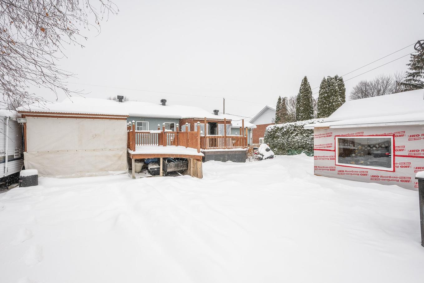 Cour - 33 Rue De Vimy, Saint-Jean-Sur-Richelieu, QC - Outdoor