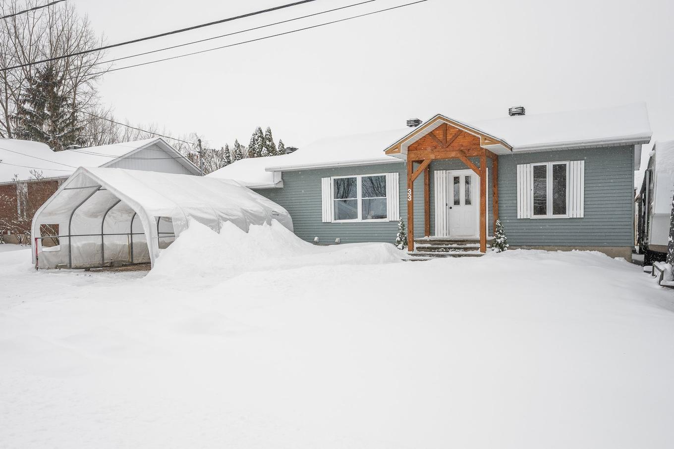 Façade - 33 Rue De Vimy, Saint-Jean-Sur-Richelieu, QC - Outdoor With Facade