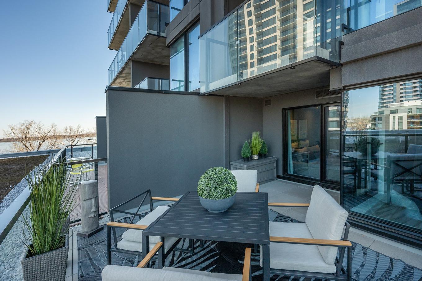 Terrasse - 509-399 Rue De La Rotonde, Montréal (Verdun/Île-Des-Soeurs), QC - Outdoor With Exterior