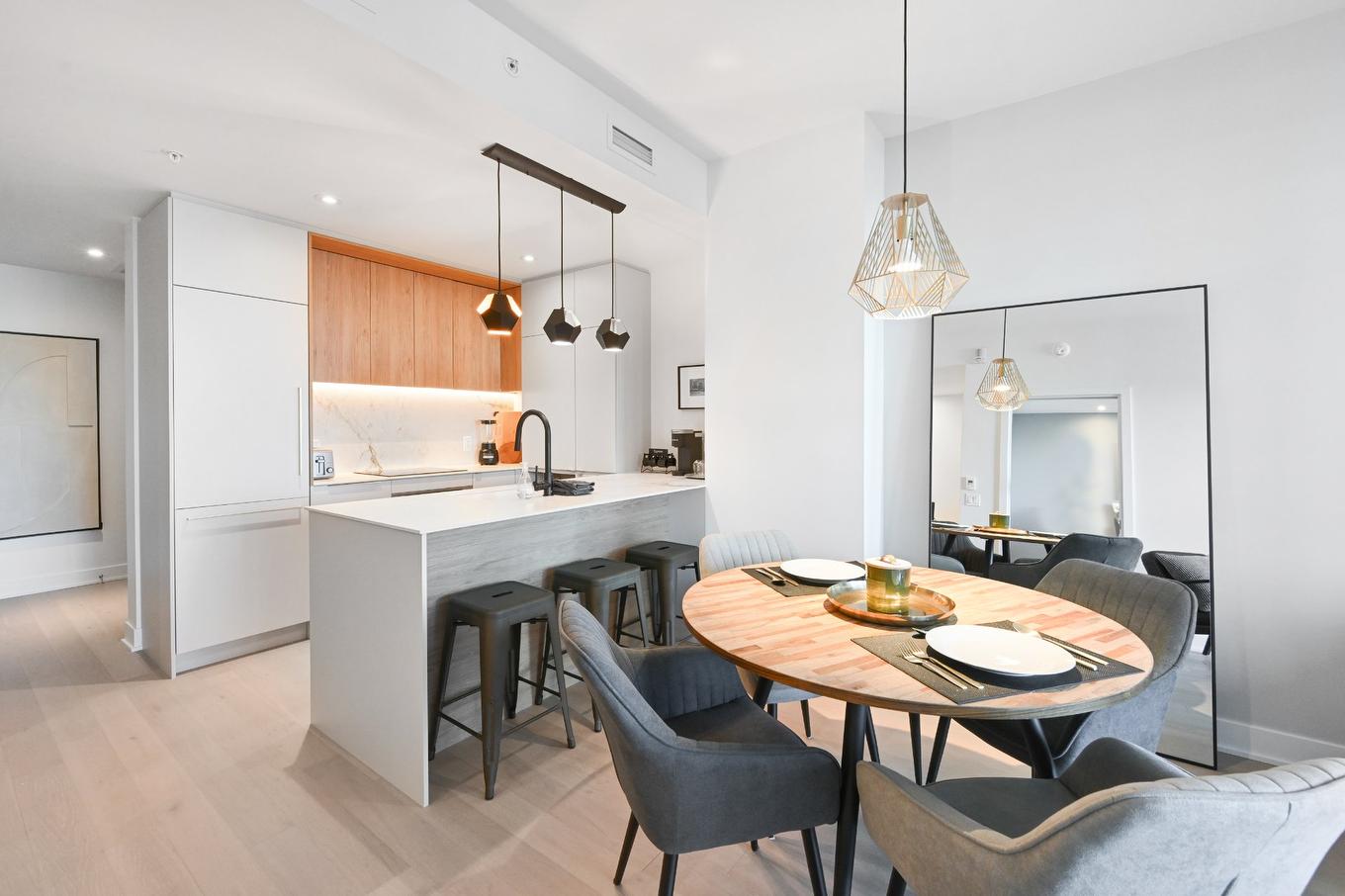 Salle à manger - 509-399 Rue De La Rotonde, Montréal (Verdun/Île-Des-Soeurs), QC - Indoor Photo Showing Dining Room
