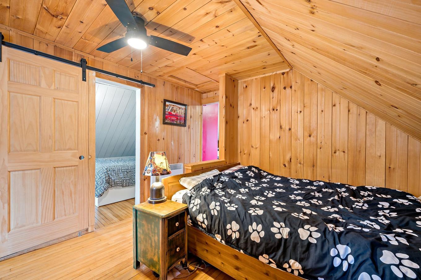 Den - 101 Ch. Alary, Amherst, QC - Indoor Photo Showing Bedroom