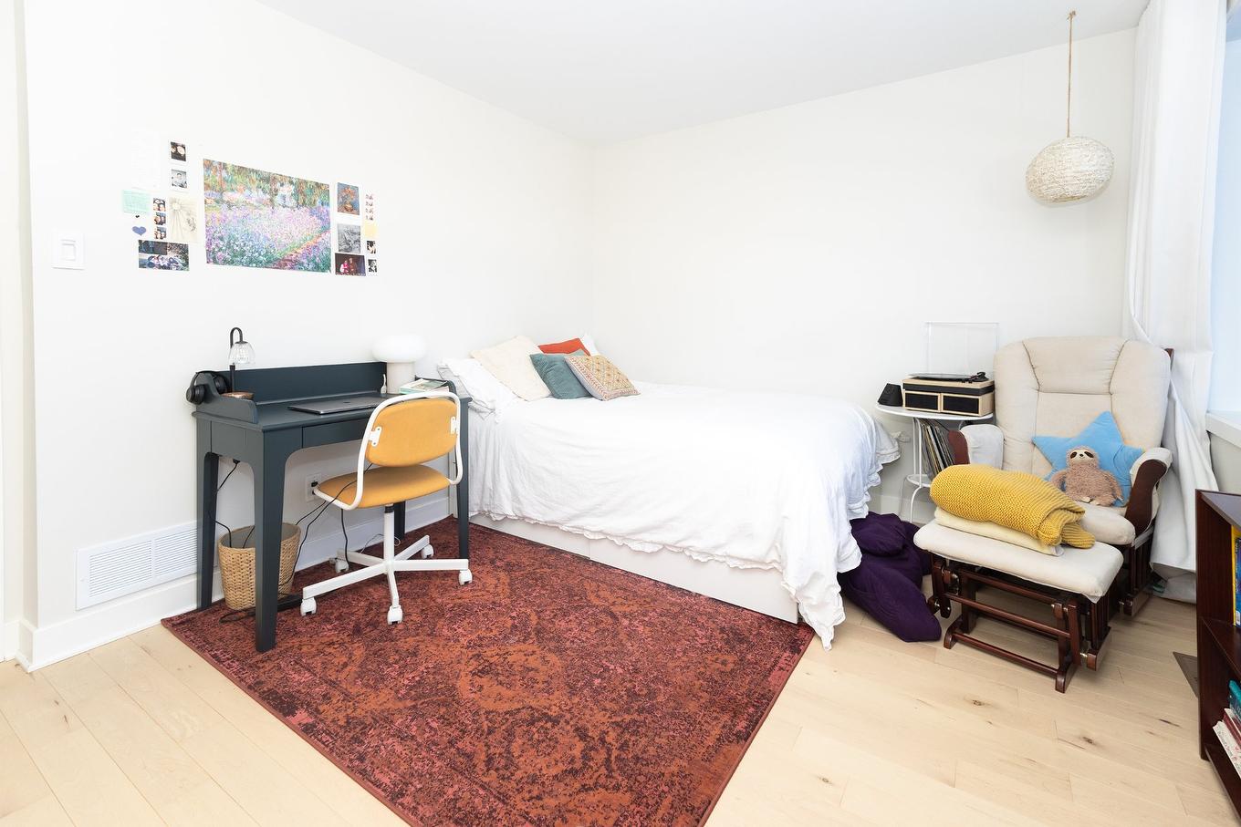 Chambre à coucher - 744 Rue Paul-Doyon, Boucherville, QC - Indoor Photo Showing Bedroom