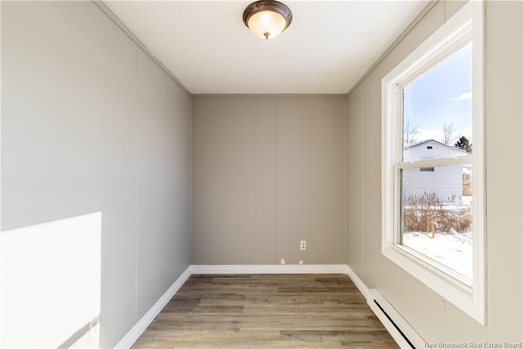 6 Roy St, Lincoln, NB