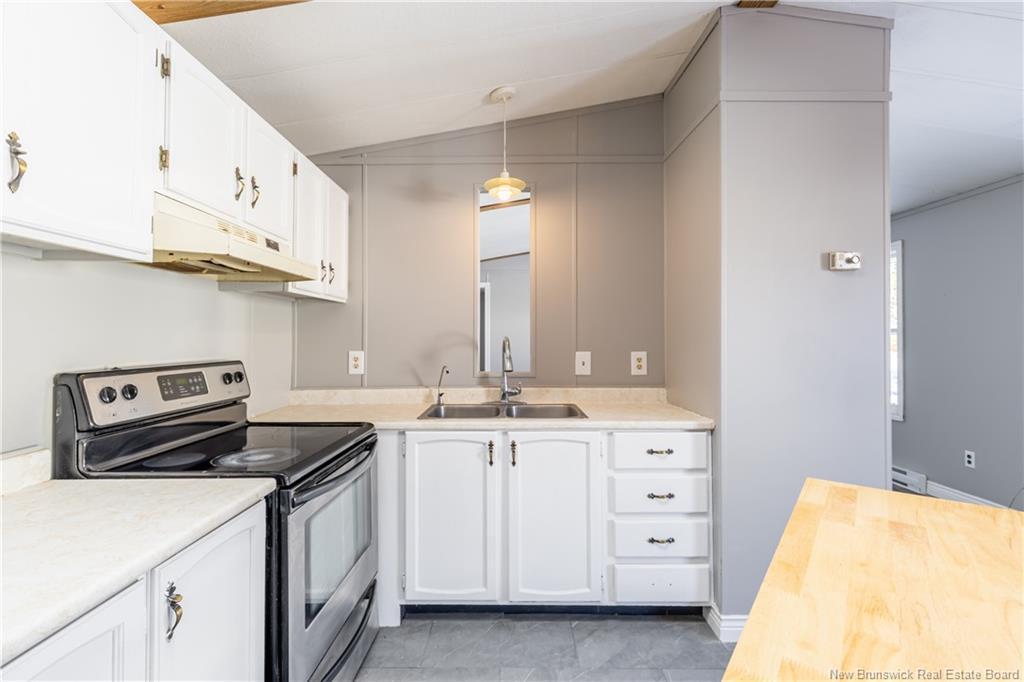 6 Roy St, Lincoln, NB