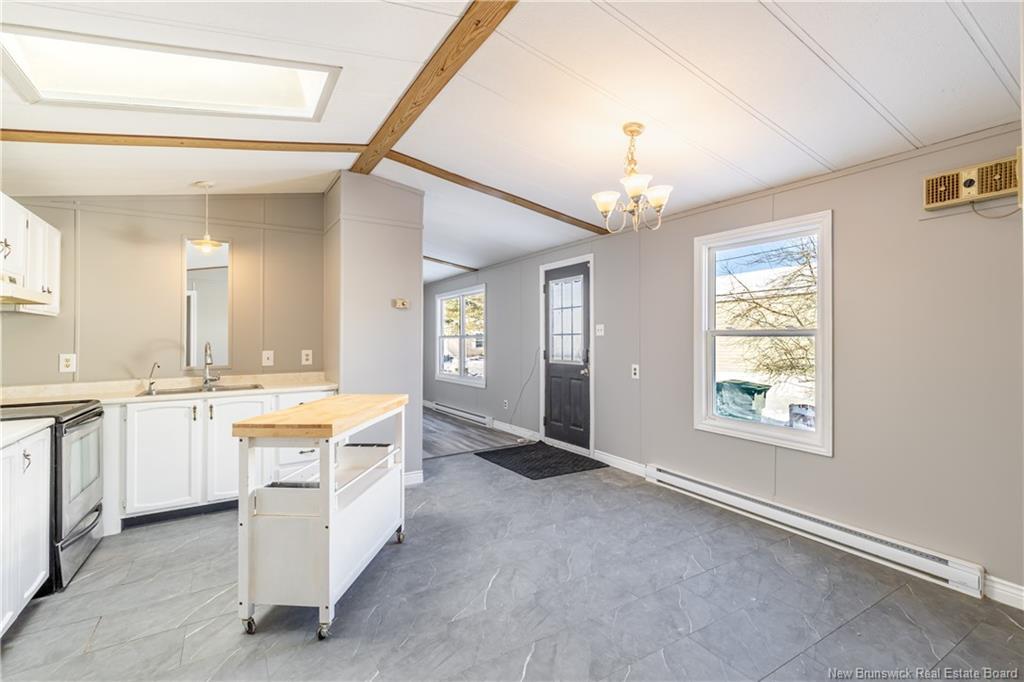 6 Roy St, Lincoln, NB