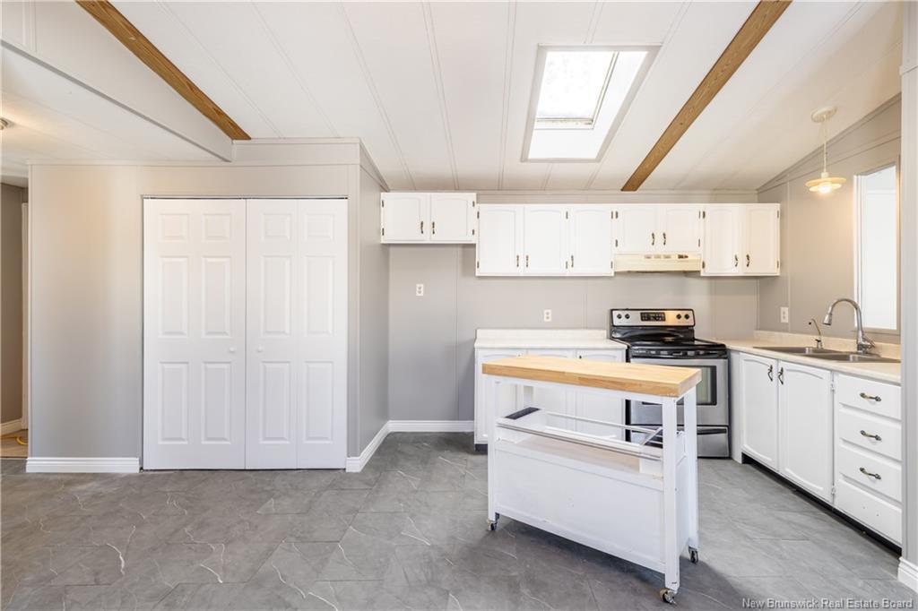 6 Roy St, Lincoln, NB