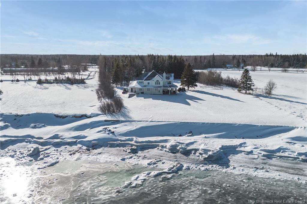 218 Main, Belledune, NB