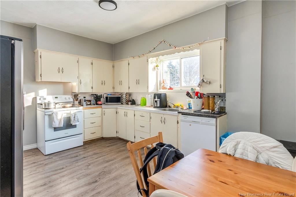 27 St James St, Sackville, NB