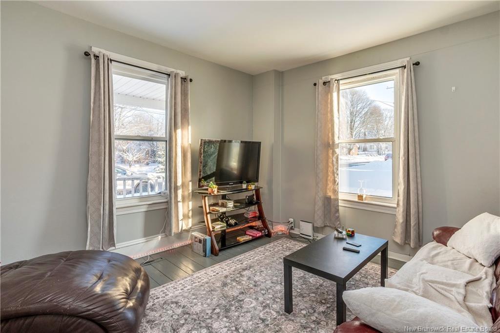 27 St James St, Sackville, NB