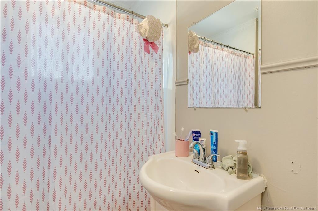 27 St James St, Sackville, NB