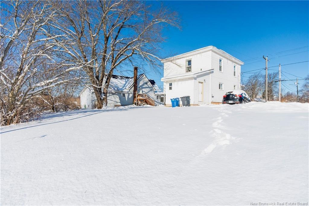 27 St James St, Sackville, NB