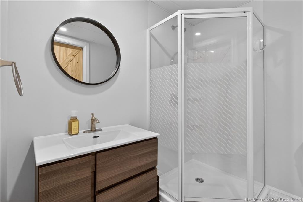 12 Des Sapin Crt, Dieppe, NB