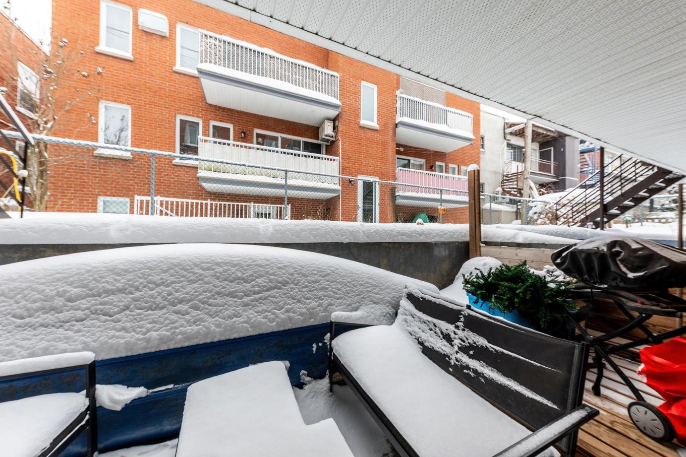 Balcon - 8844A Rue Basile-Routhier, Montréal (Ahuntsic-Cartierville), QC - Outdoor With Exterior