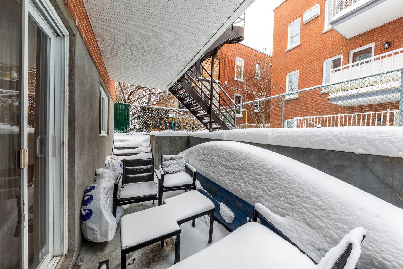 Balcon - 8844A Rue Basile-Routhier, Montréal (Ahuntsic-Cartierville), QC - Outdoor With Exterior