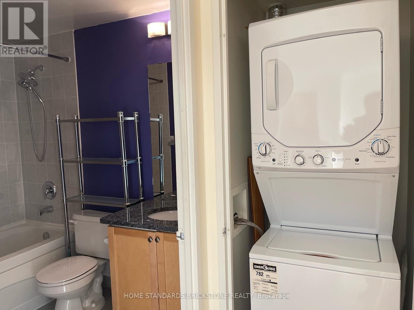 3709 - 23 Hollywood Avenue, Toronto, ON - Indoor Photo Showing Laundry Room