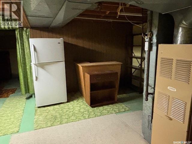 706 Balmoral Street, Saskatoon, SK - Indoor Photo Showing Basement