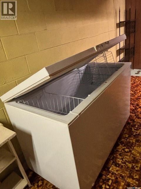 706 Balmoral Street, Saskatoon, SK - Indoor Photo Showing Other Room