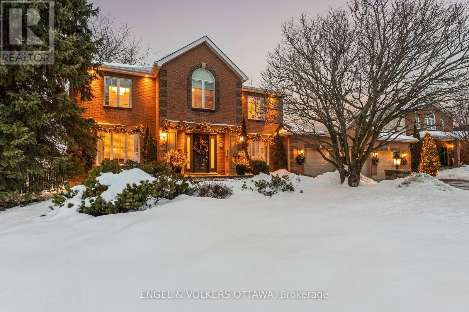 2 Eagle Chase Court, Ottawa, ON - Outdoor