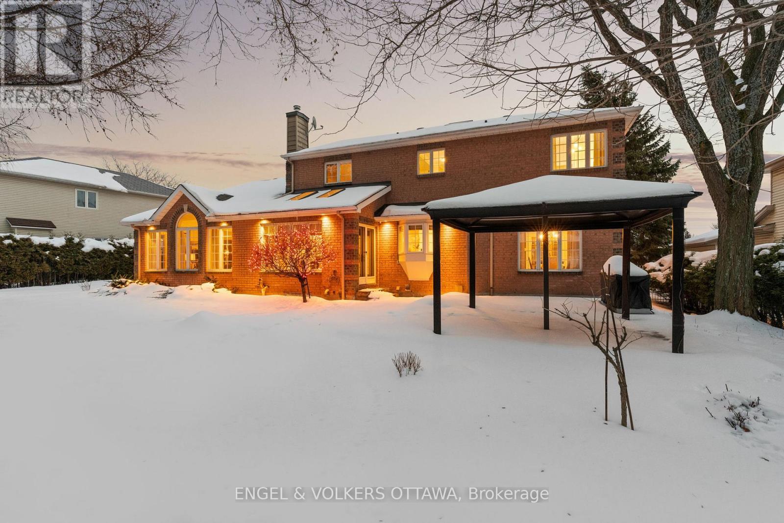 2 Eagle Chase Court, Ottawa, ON - Outdoor